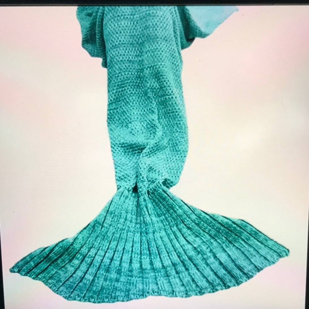 Adult/child Mermaid Tail Blanket/Sleeping Bag ✨2 available!